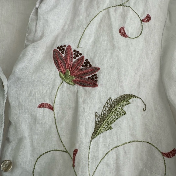 Avenue 100% White Linen Embroidered Floral Boho Top size Large - Picture 2 of 6